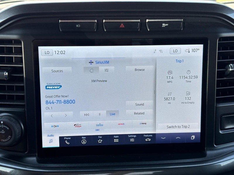 Ford F-150 Vehicle Full-screen Gallery Image 22