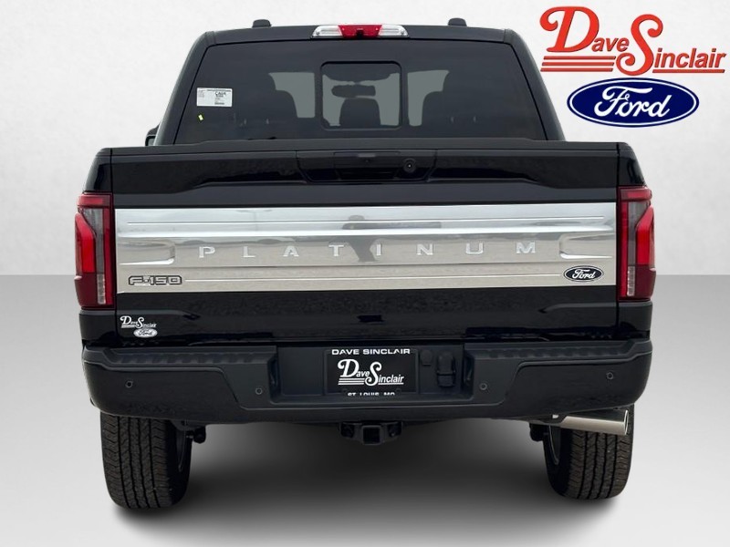 Ford F-150 Vehicle Full-screen Gallery Image 08