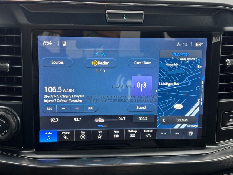 Ford Super Duty F-250 SRW Vehicle Full-screen Gallery Image 22