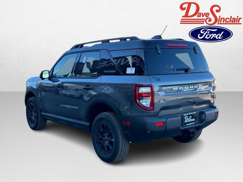 Ford Bronco Sport Vehicle Full-screen Gallery Image 10