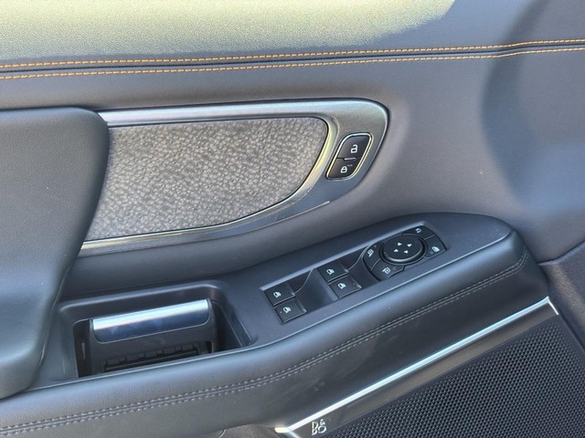 2027 Ford Expedition Tremor thumbnail image 17