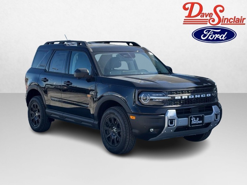 Ford Bronco Sport Vehicle Full-screen Gallery Image 04