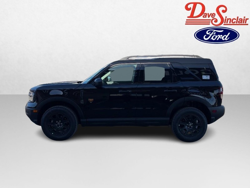 Ford Bronco Sport Vehicle Full-screen Gallery Image 09