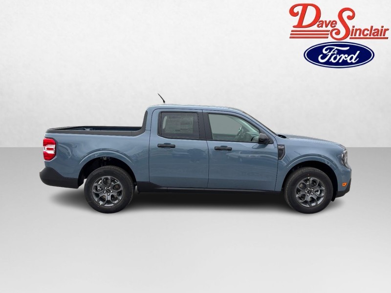 Ford Maverick Vehicle Full-screen Gallery Image 05