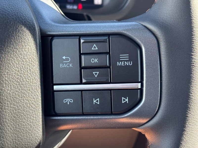Ford F-150 Vehicle Full-screen Gallery Image 20