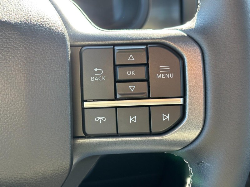 Ford F-150 Vehicle Full-screen Gallery Image 20