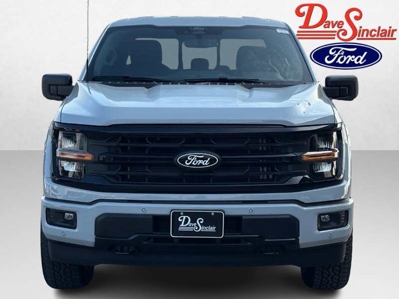Ford F-150 Vehicle Full-screen Gallery Image 02