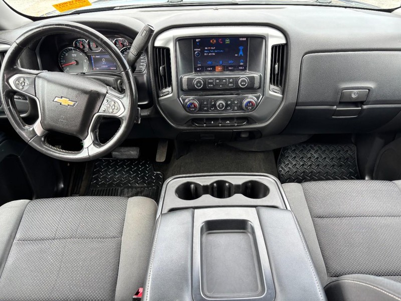 Chevrolet Silverado 1500 Vehicle Full-screen Gallery Image 13