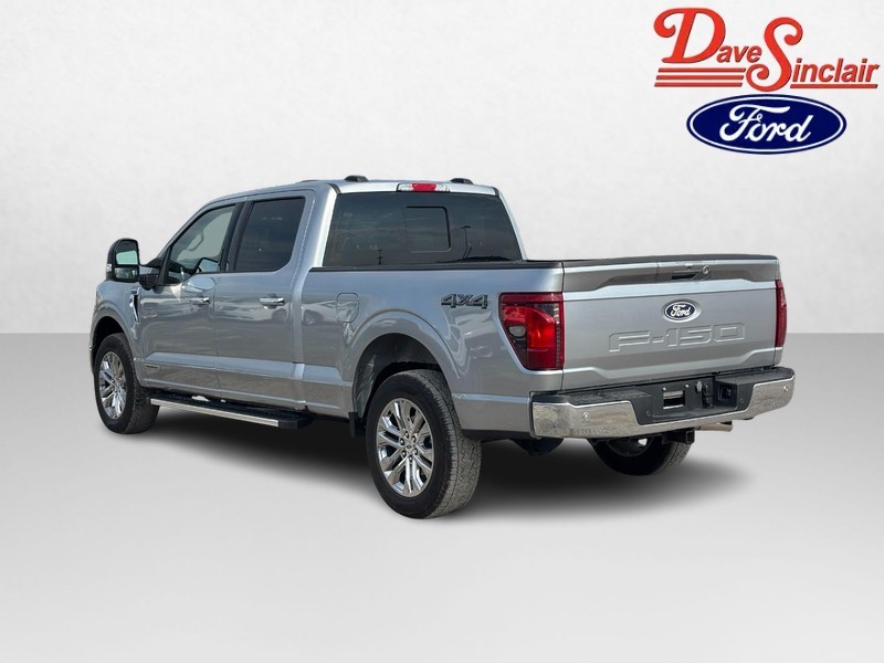 Ford F-150 Vehicle Full-screen Gallery Image 09