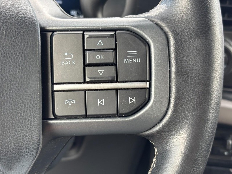 Ford F-150 Vehicle Full-screen Gallery Image 20