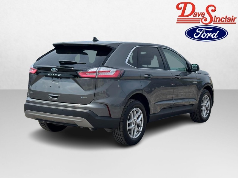 Ford Edge Vehicle Full-screen Gallery Image 07