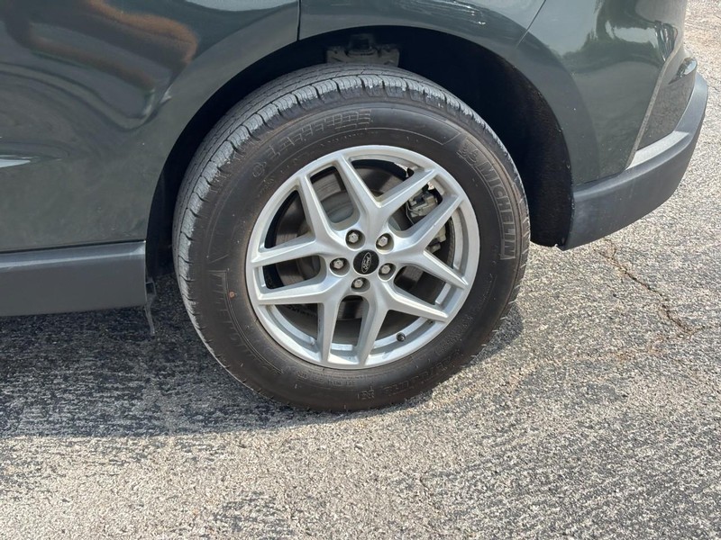 Ford Edge Vehicle Image 12