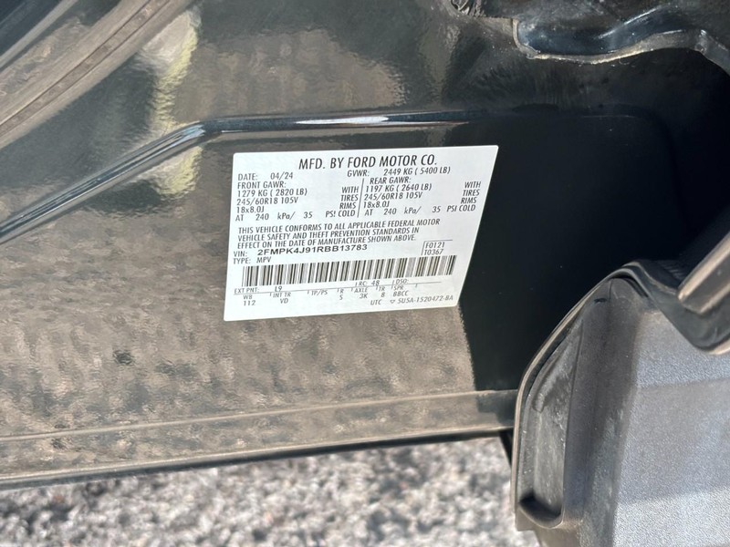 Ford Edge Vehicle Image 26