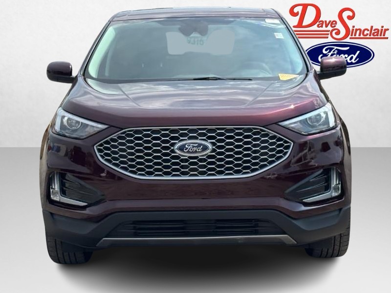 Ford Edge Vehicle Full-screen Gallery Image 02