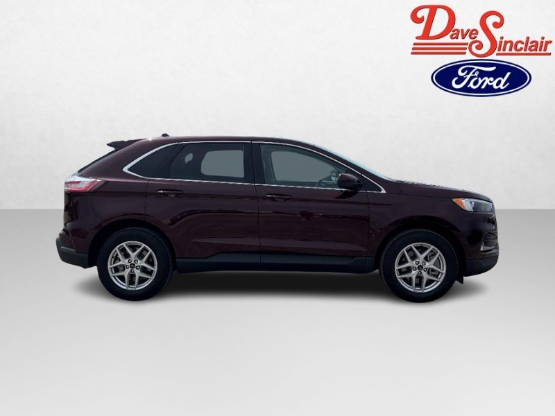 Ford Edge Vehicle Full-screen Gallery Image 05