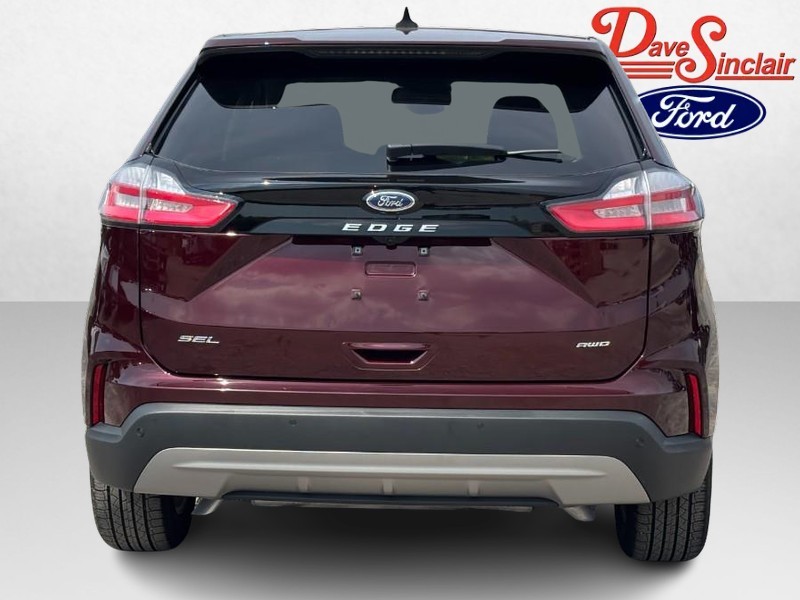 Ford Edge Vehicle Full-screen Gallery Image 08