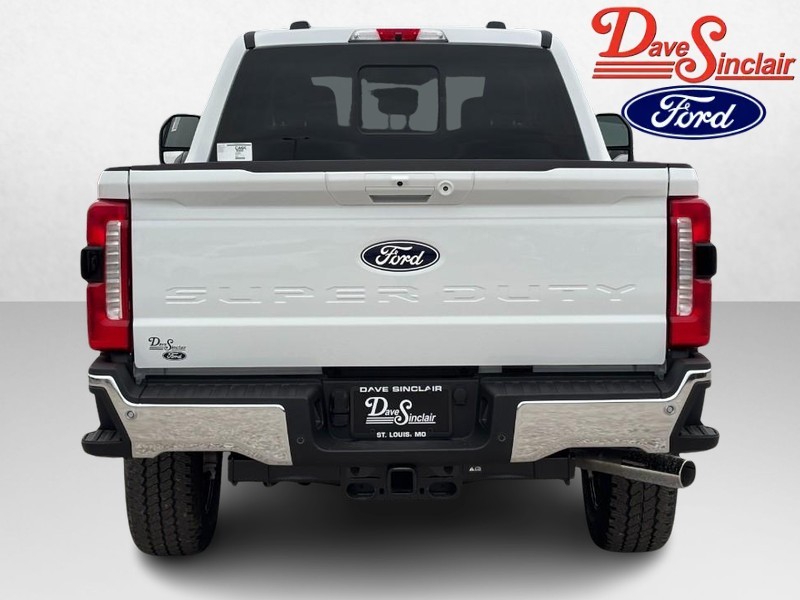 Ford Super Duty F-250 SRW Vehicle Image 08