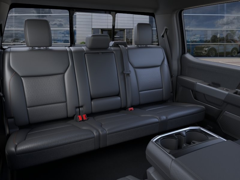 Ford F-150 Vehicle Full-screen Gallery Image 13
