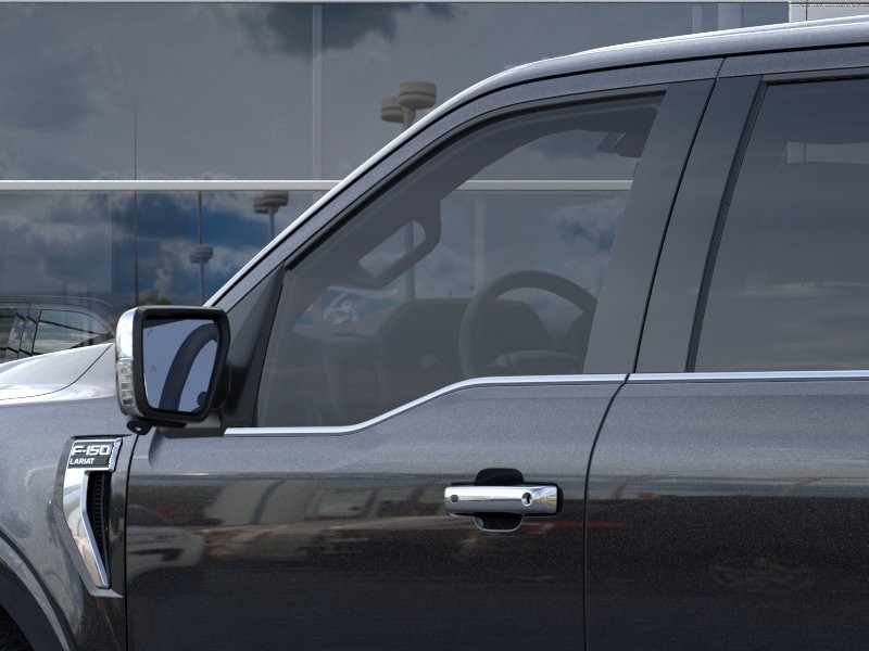 Ford F-150 Vehicle Full-screen Gallery Image 22