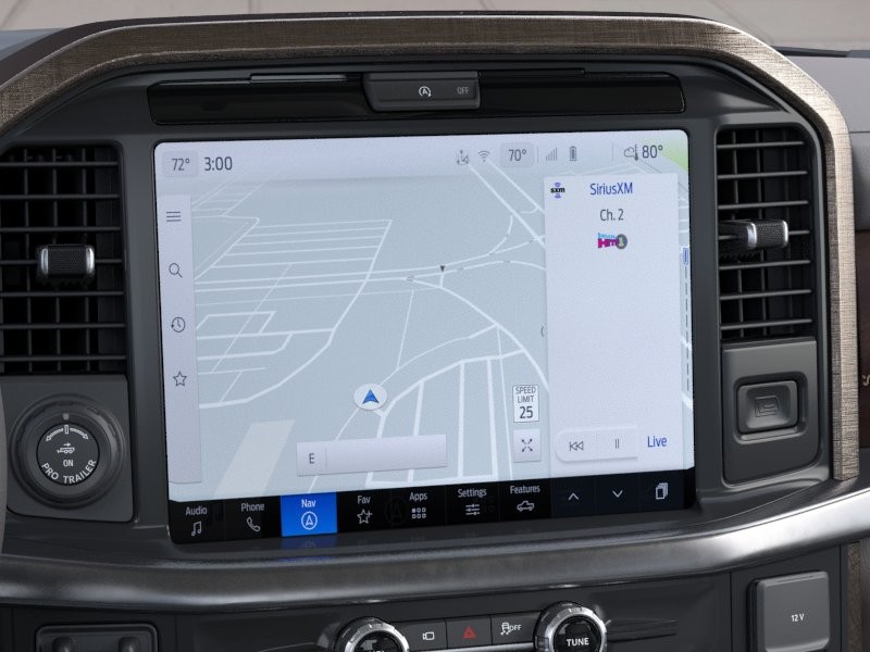 Ford F-150 Vehicle Full-screen Gallery Image 16