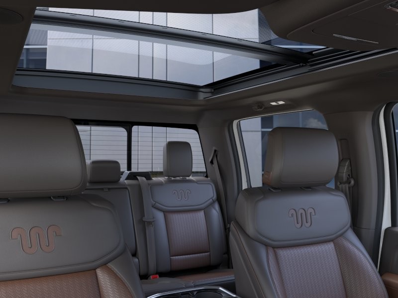 Ford F-150 Vehicle Full-screen Gallery Image 24