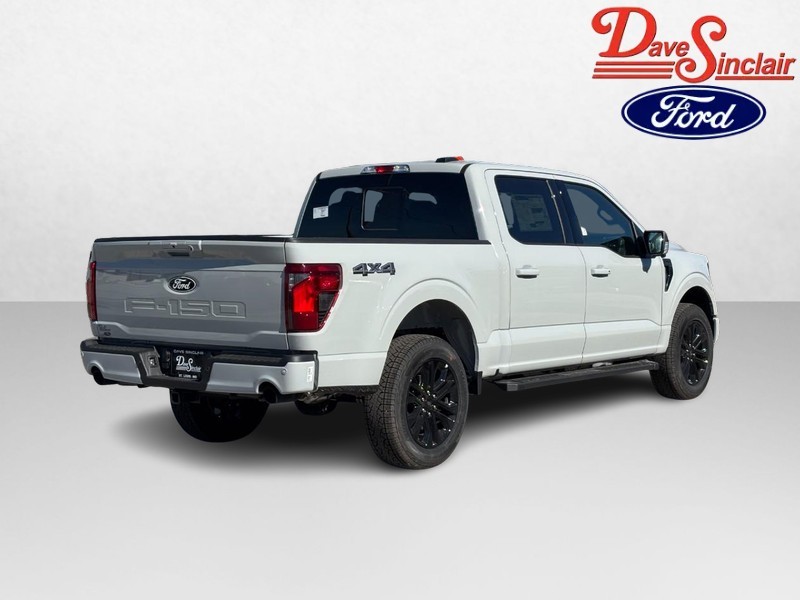 Ford F-150 Vehicle Full-screen Gallery Image 07