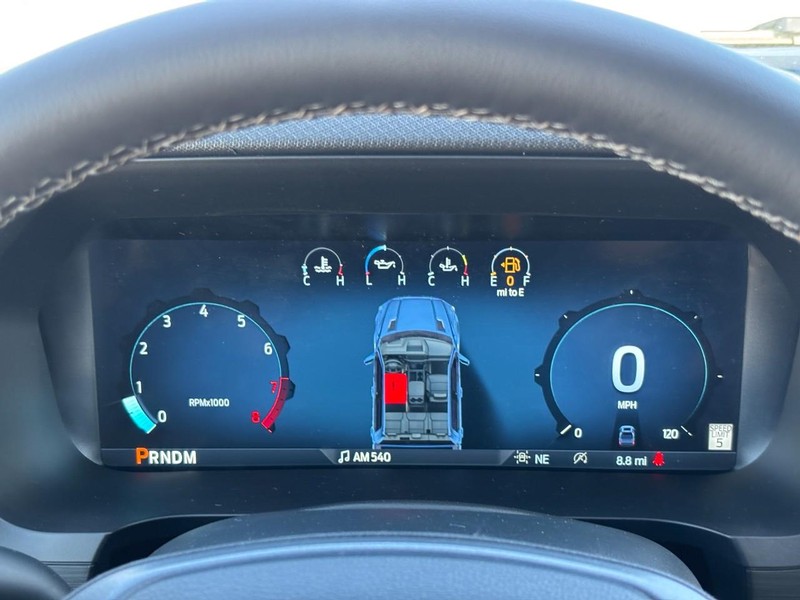 Ford F-150 Vehicle Full-screen Gallery Image 21