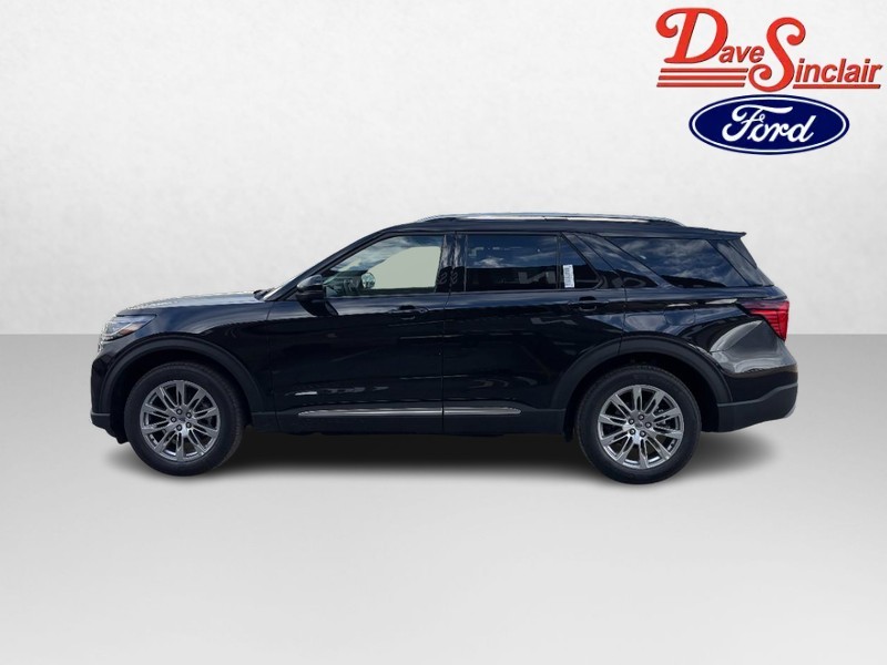 Ford Explorer Vehicle Full-screen Gallery Image 10