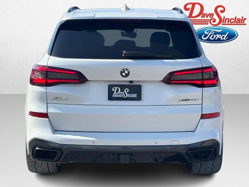 BMW X5 Vehicle Image 08