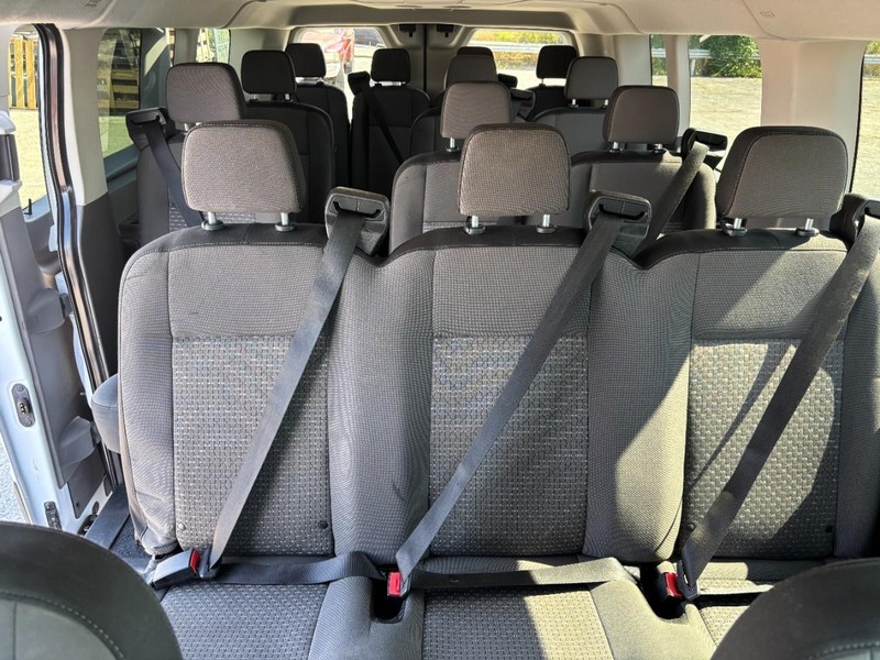 Ford Transit Passenger Wagon Vehicle Full-screen Gallery Image 14