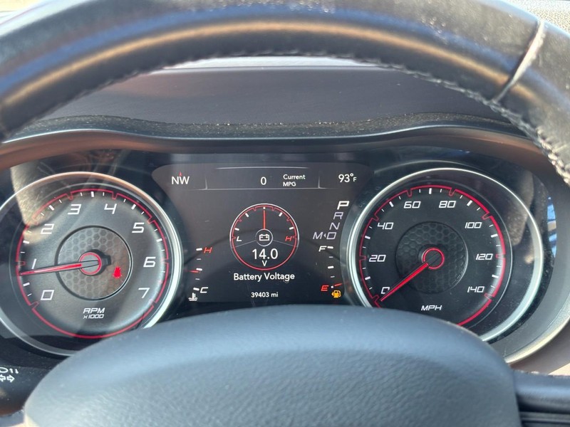 Dodge Charger Vehicle Full-screen Gallery Image 20