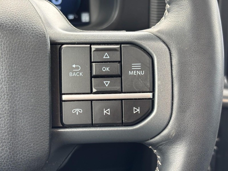 Ford F-150 Vehicle Full-screen Gallery Image 20