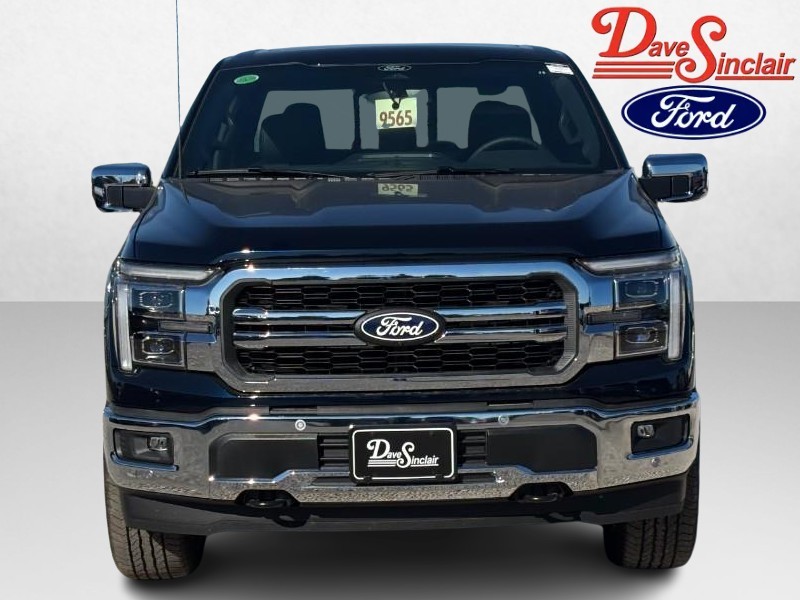 Ford F-150 Vehicle Full-screen Gallery Image 02