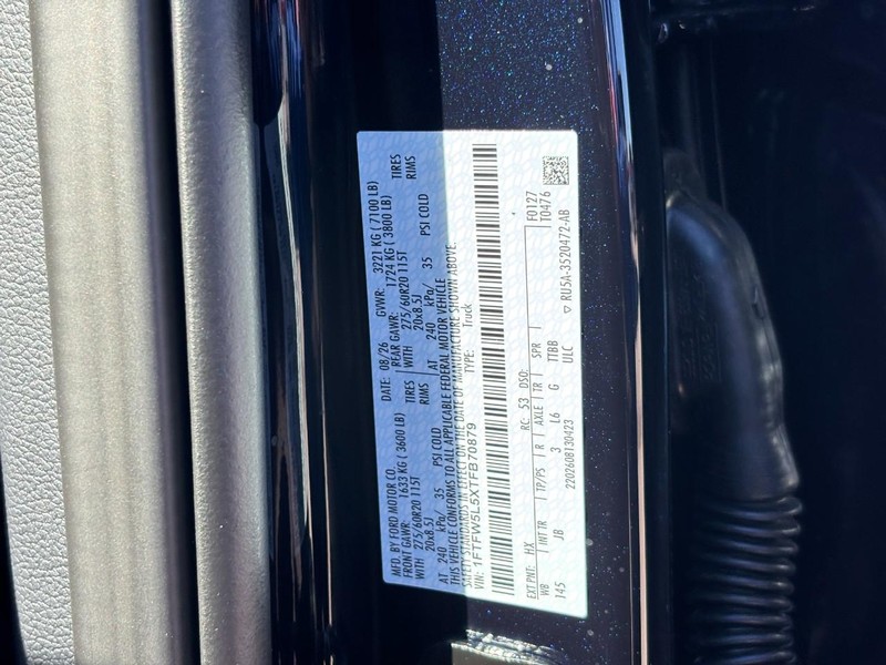 Ford F-150 Vehicle Full-screen Gallery Image 26