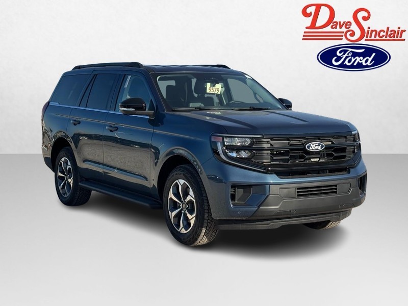 Ford Expedition Vehicle Full-screen Gallery Image 04