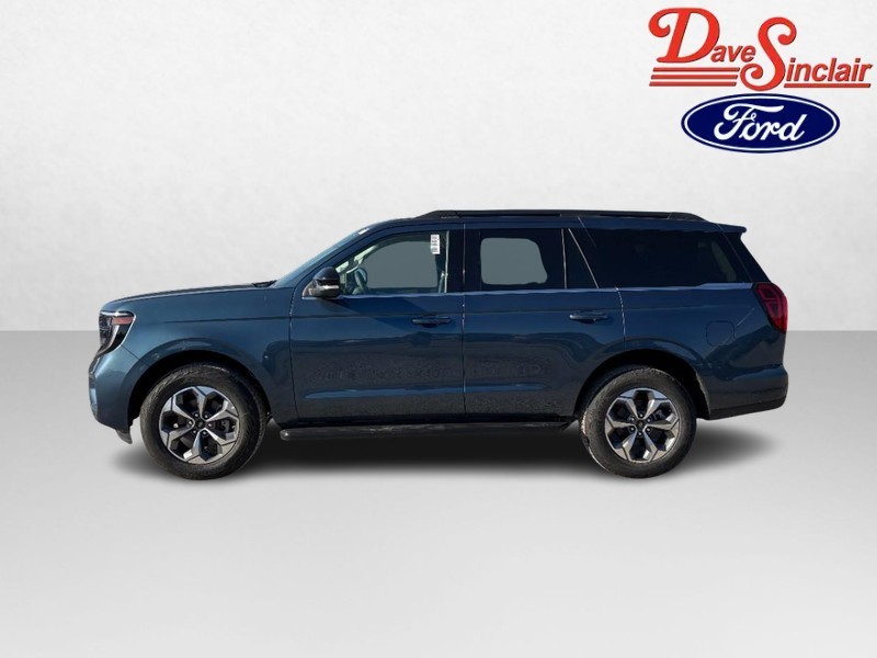 Ford Expedition Vehicle Full-screen Gallery Image 10