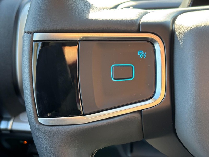 Ford Expedition Vehicle Full-screen Gallery Image 20