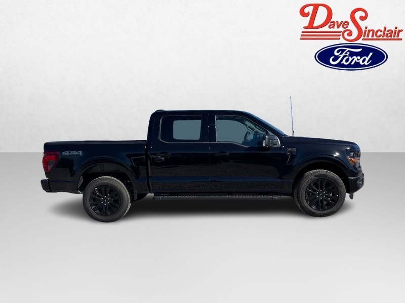 Ford F-150 Vehicle Full-screen Gallery Image 05