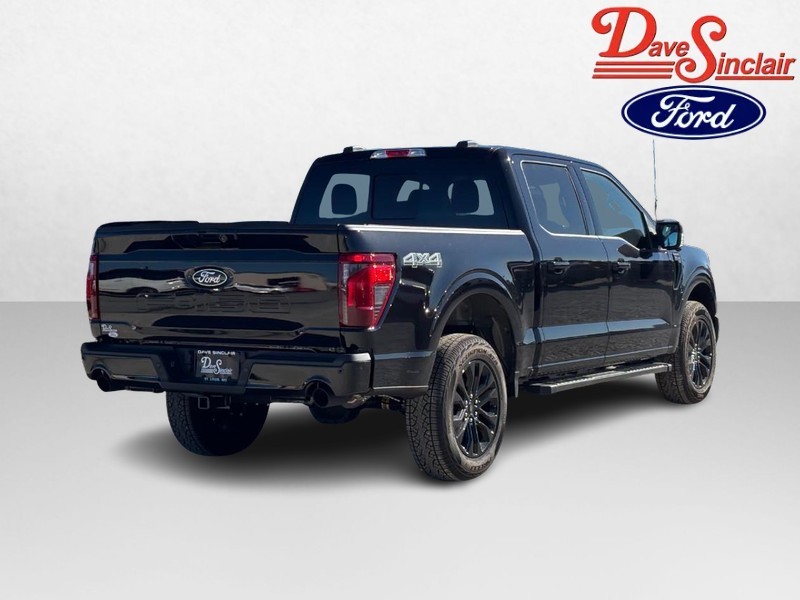 Ford F-150 Vehicle Full-screen Gallery Image 07