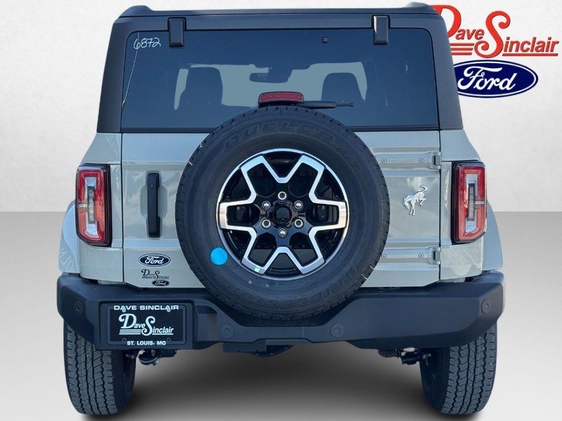 Ford Bronco Vehicle Image 08