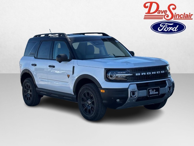 Ford Bronco Sport Vehicle Full-screen Gallery Image 04