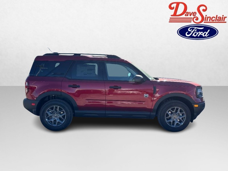 Ford Bronco Sport Vehicle Full-screen Gallery Image 05