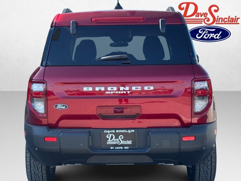 Ford Bronco Sport Vehicle Full-screen Gallery Image 08