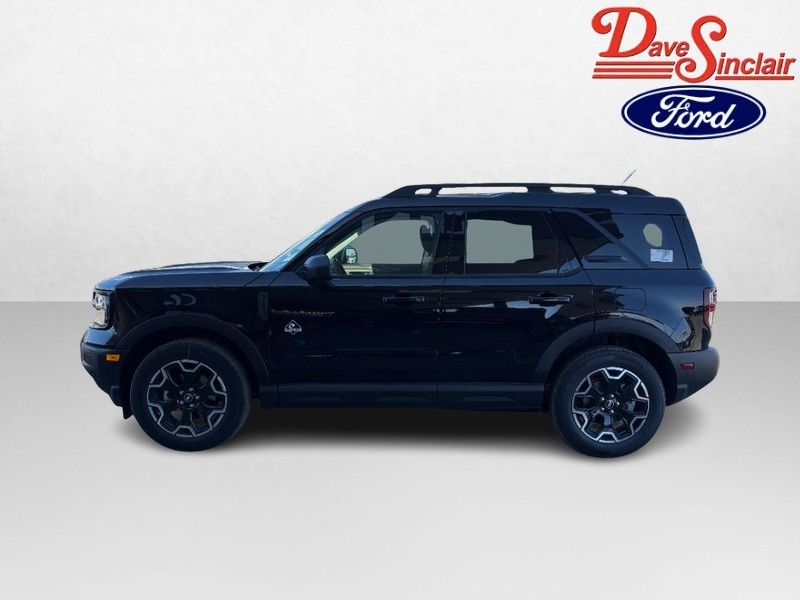 Ford Bronco Sport Vehicle Full-screen Gallery Image 10