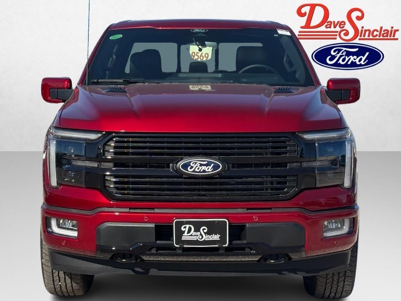Ford F-150 Vehicle Full-screen Gallery Image 02