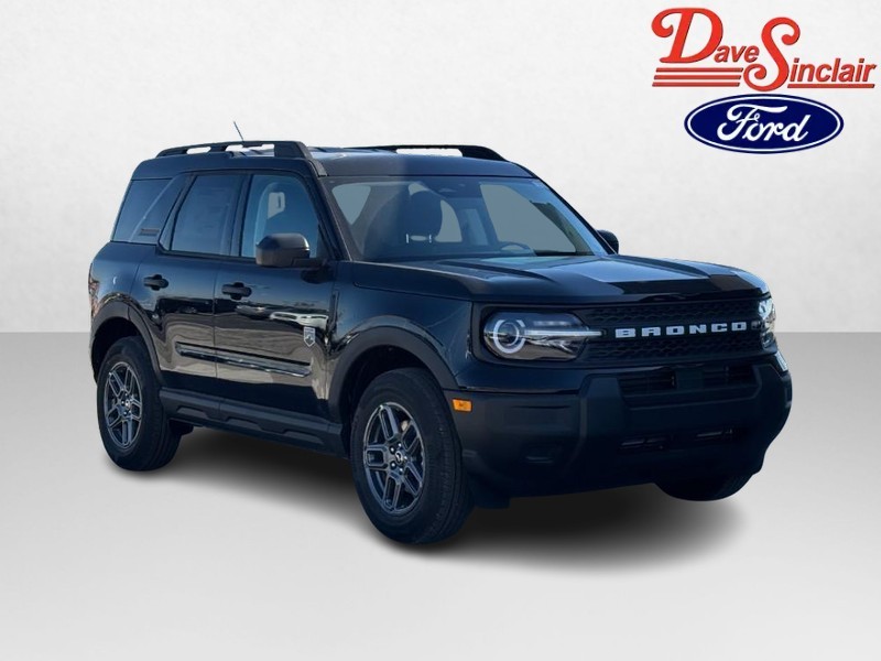 Ford Bronco Sport Vehicle Full-screen Gallery Image 04