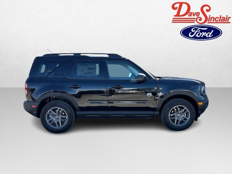 Ford Bronco Sport Vehicle Full-screen Gallery Image 05