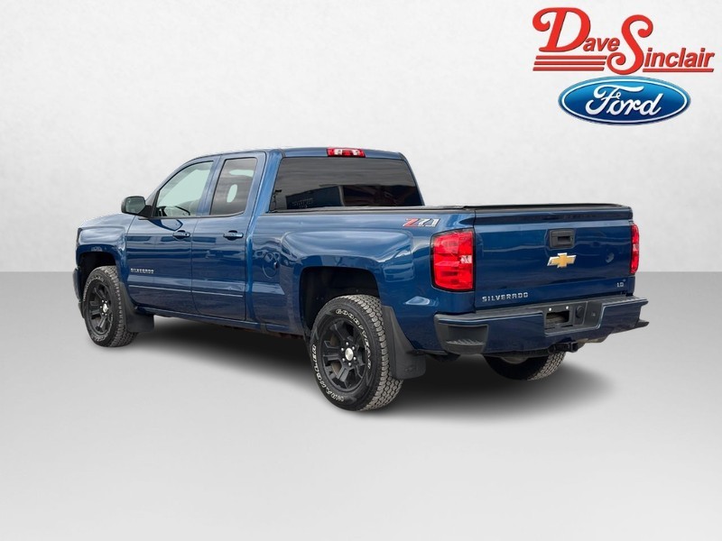 Chevrolet Silverado 1500 LD Vehicle Full-screen Gallery Image 07