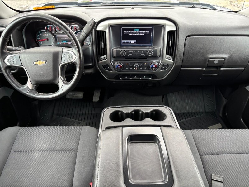 Chevrolet Silverado 1500 LD Vehicle Full-screen Gallery Image 13