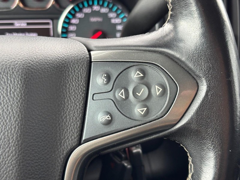 Chevrolet Silverado 1500 LD Vehicle Full-screen Gallery Image 18